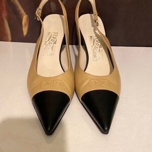Salvatore Ferragamo shoes 7 B